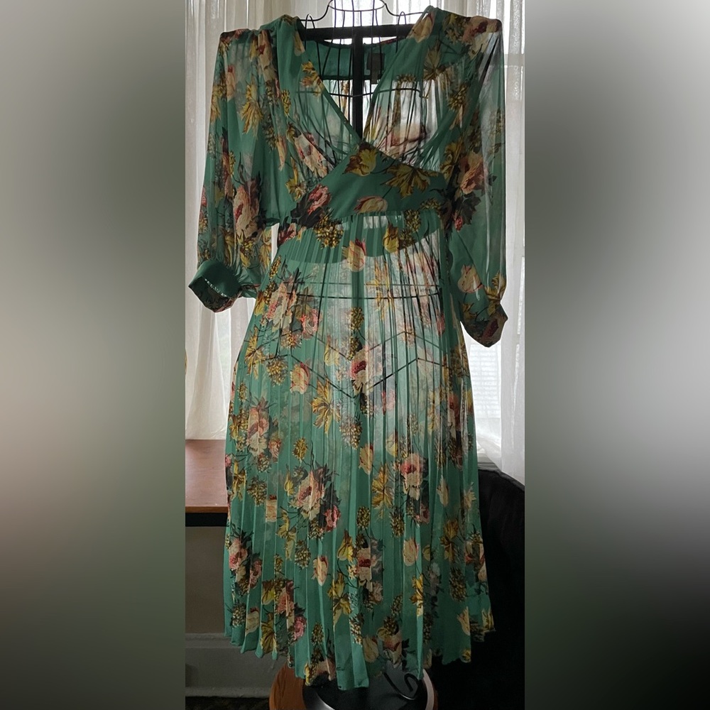 Sheer floral design